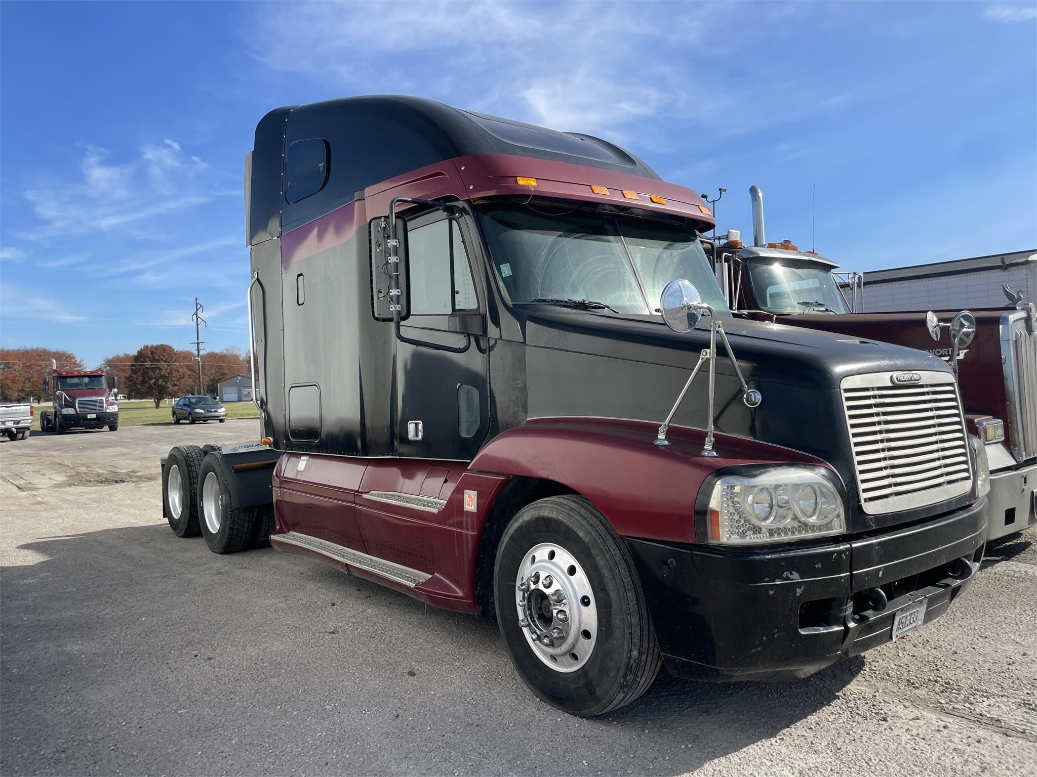 Main image Freightliner Century 120