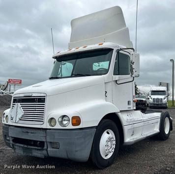 Main image Freightliner Century Class