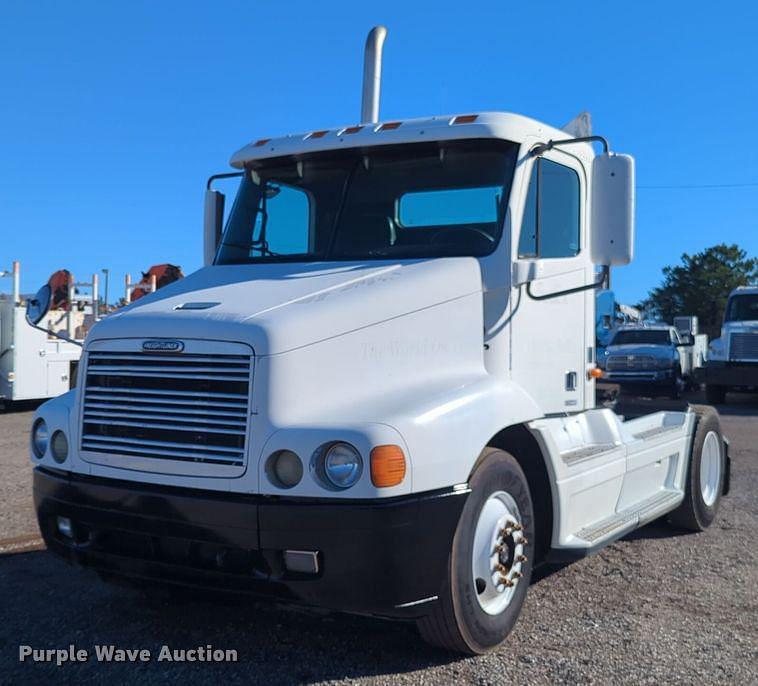 Image of Freightliner Century Class Primary image