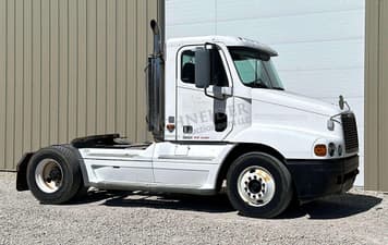 Main image Freightliner Century