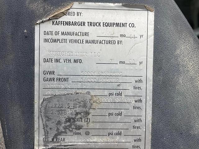 Image of Freightliner FL112 equipment image 4