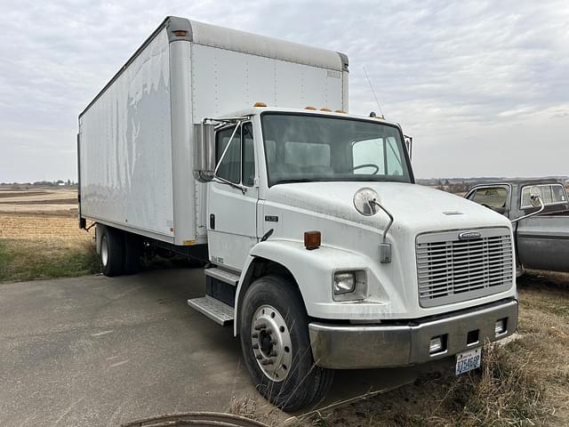 Image of Freightliner FL70 equipment image 1