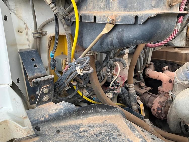 Main image Freightliner FL70 95
