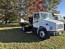 2002 Freightliner FL70 Image