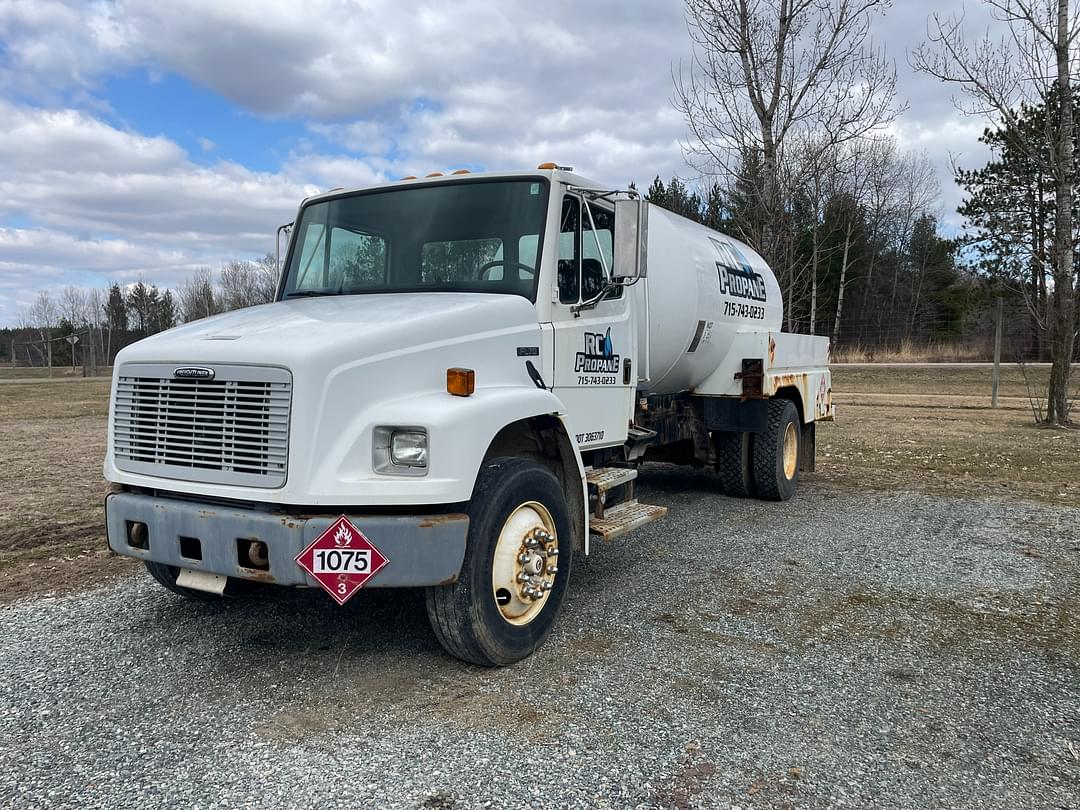 Image of Freightliner FL70 Primary image