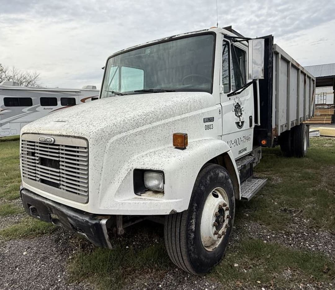 Image of Freightliner FL70 Primary image
