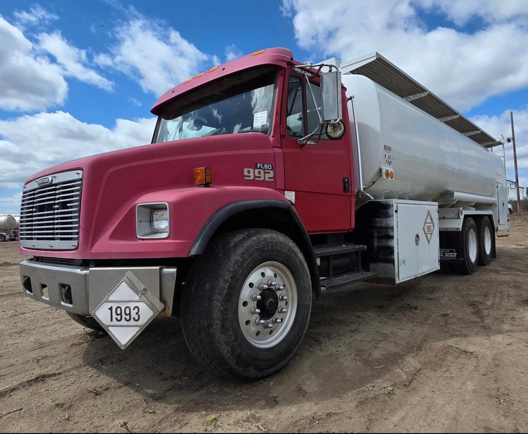 Image of Freightliner FL80 Primary image