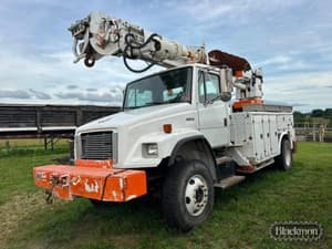 2002 Freightliner FL80 Image