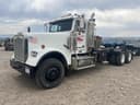2002 Freightliner FLD120 Image