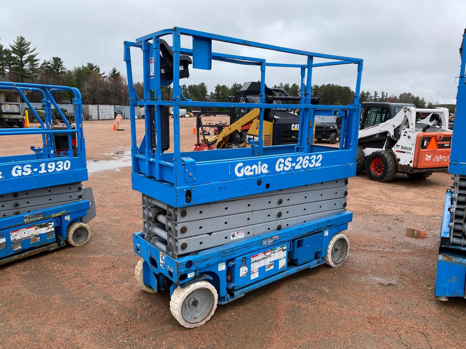 2002 Genie GS-2632 Equipment Image0