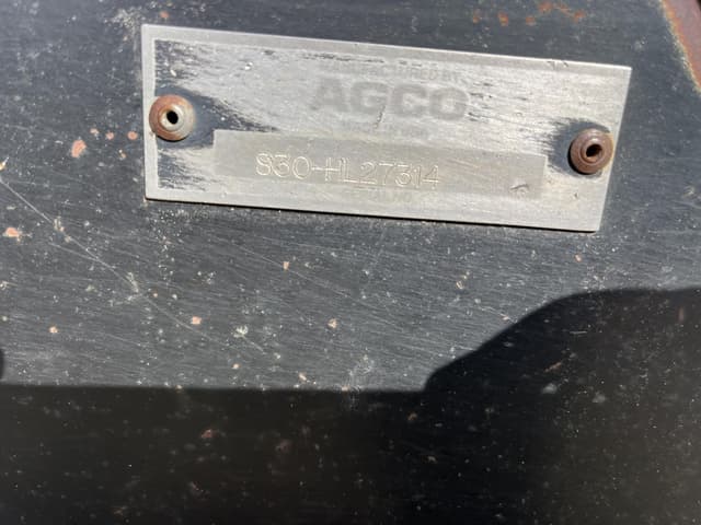 Image of Gleaner 830 equipment image 4