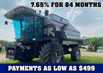 Main image Gleaner R62