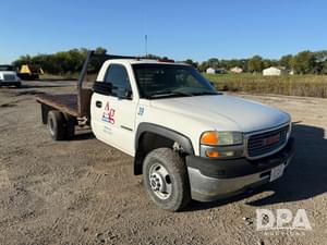 2002 GMC 3500 Image