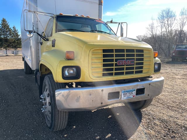 Image of GMC C6500 equipment image 4