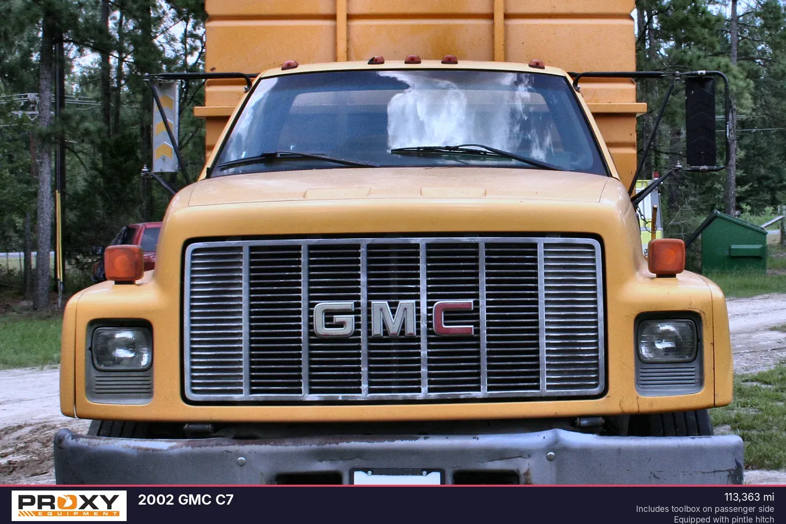 2002 GMC C7 Equipment Image0