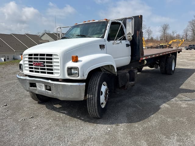 Image of GMC C7500 equipment image 1