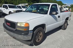 2002 GMC Sierra 1500 Image