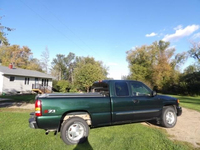 Image of GMC 1500 equipment image 2