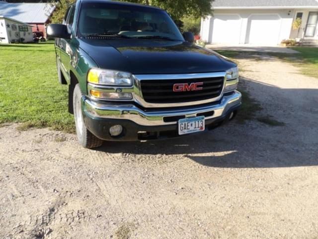Image of GMC 1500 equipment image 4