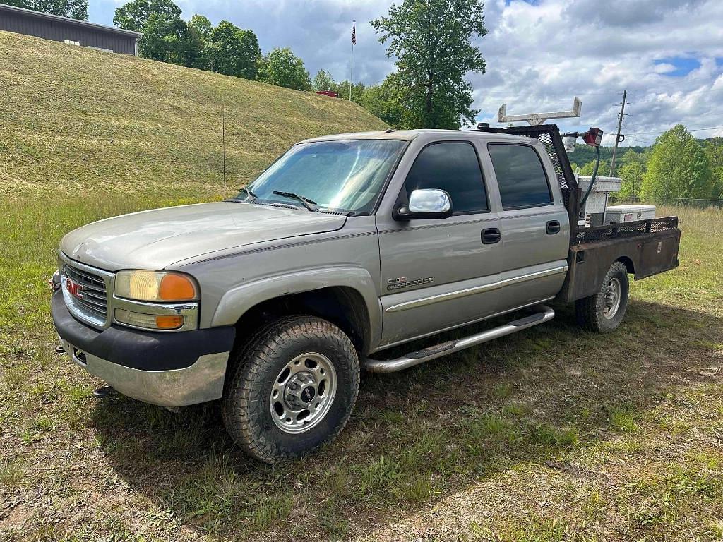 Image of GMC 2500 Primary image