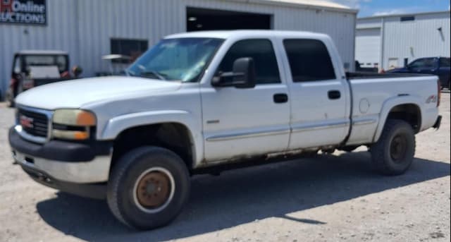 Image of GMC 2500 equipment image 1
