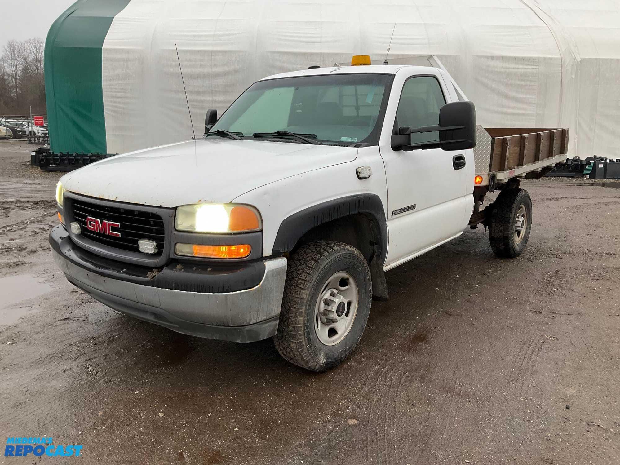 Main image GMC 2500HD