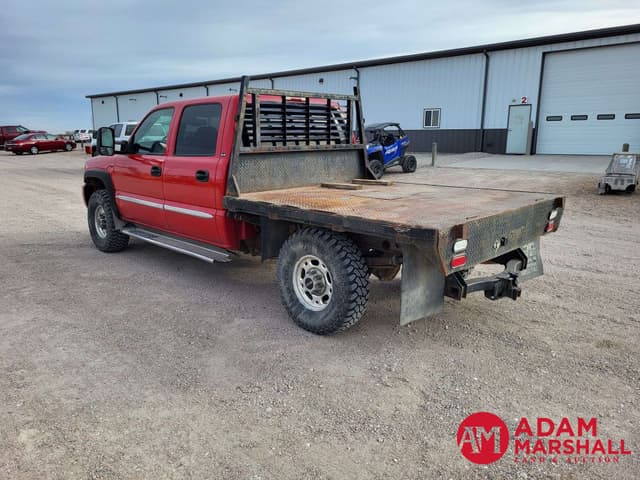 Image of GMC 2500 equipment image 3