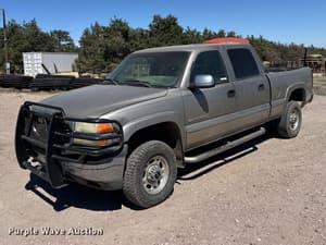 2002 GMC 2500HD Image