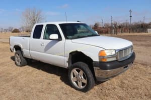 2002 GMC 2500HD Image