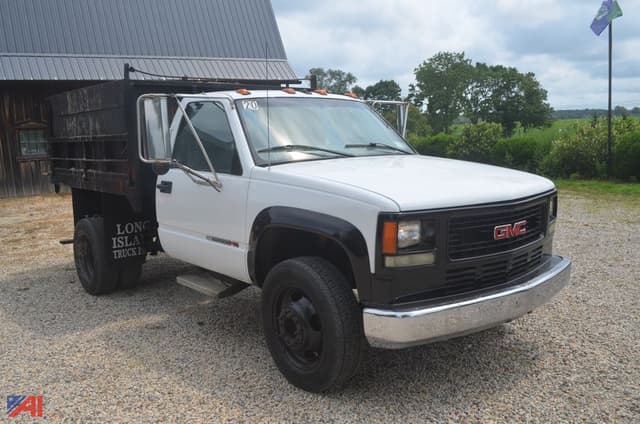 Image of GMC 3500 equipment image 4