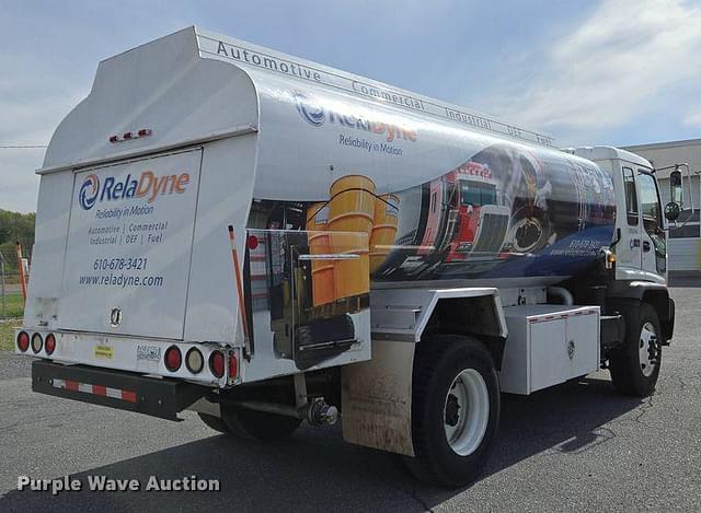Image of GMC T-7500 equipment image 4