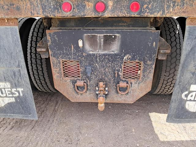Image of GMC Topkick C7500 equipment image 4