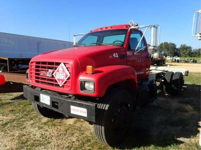 Image of GMC Topkick C7500 equipment image 1