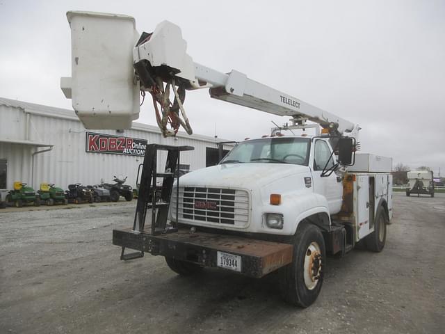 Image of GMC Topkick C7500 equipment image 1