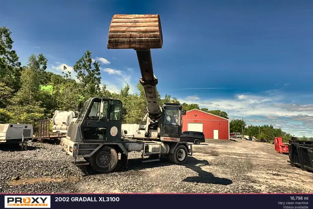 Image of Gradall XL3100 equipment image 3