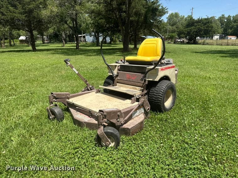 2002 Grasshopper 614 Equipment Image0