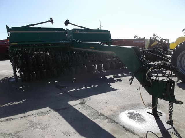 Image of Great Plains 3N-3010P equipment image 2