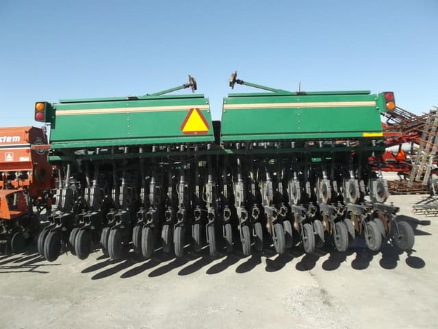 Image of Great Plains 3N-3010P equipment image 4