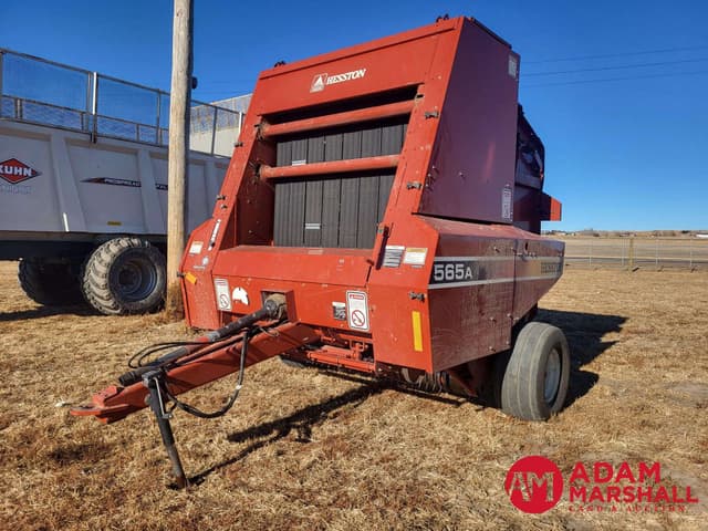Image of Hesston 565A equipment image 1