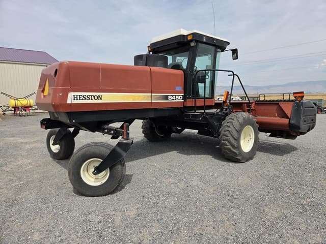 Image of Hesston 8450 equipment image 2