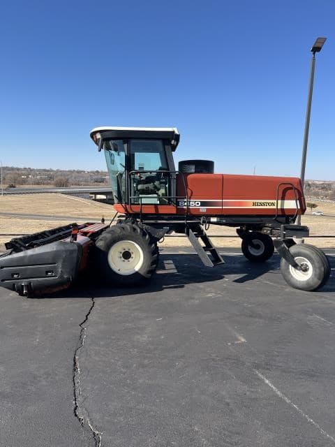 Image of Hesston 8450 Primary image