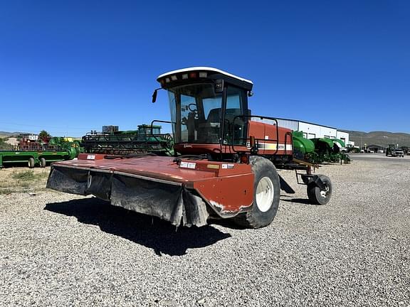 2002 Hesston 8550S Equipment Image0