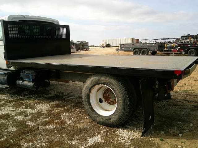 Image of International 4300 equipment image 2