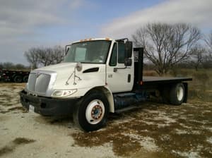 2002 International 4300 Image