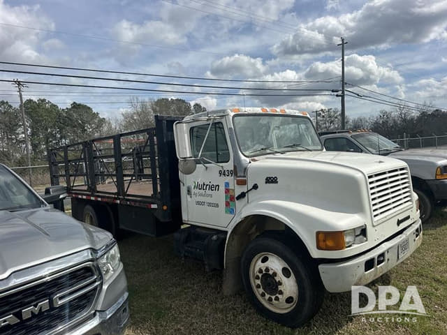 Image of International 4700LP equipment image 2