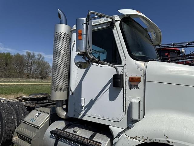 Image of International 9100 equipment image 4