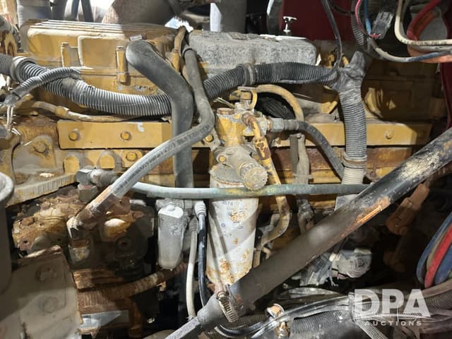 Image of International 9200i equipment image 3