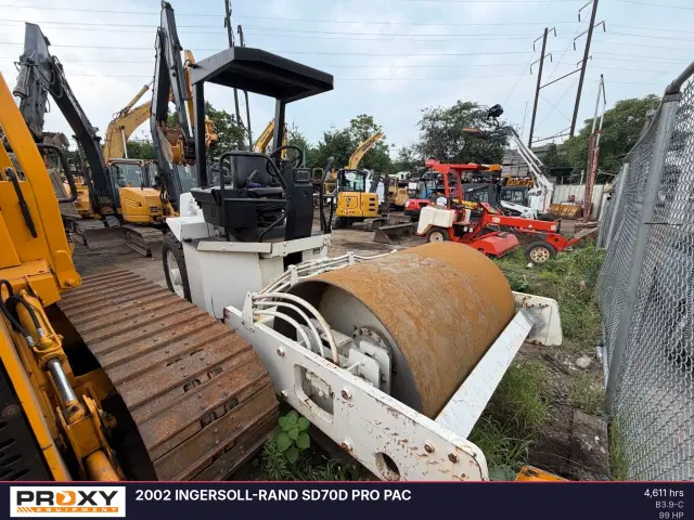 Image of Ingersoll Rand SD70D equipment image 3