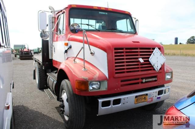 Image of International Navistar equipment image 1