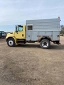 2002 International 4300 Image
